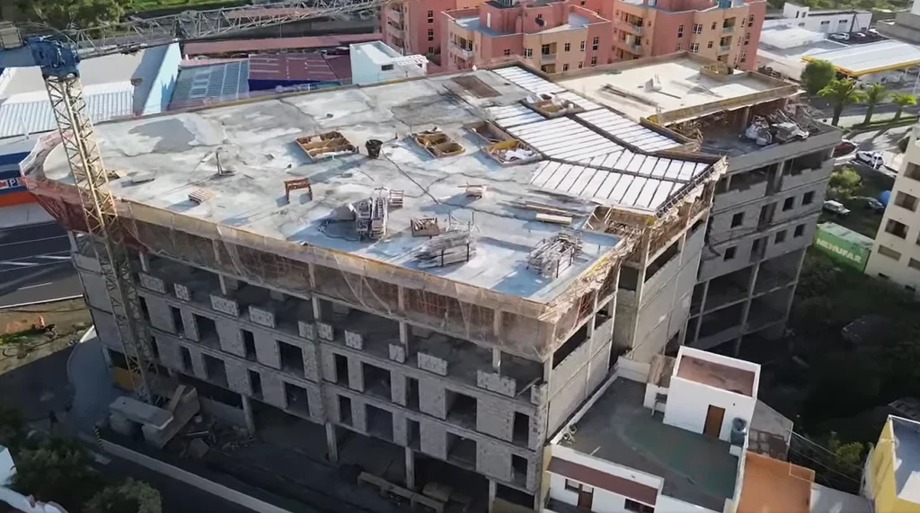 El Cabildo culmina la compra del edificio de Chicho Dos Tumbos en Los Llanos para afectados por la erupción